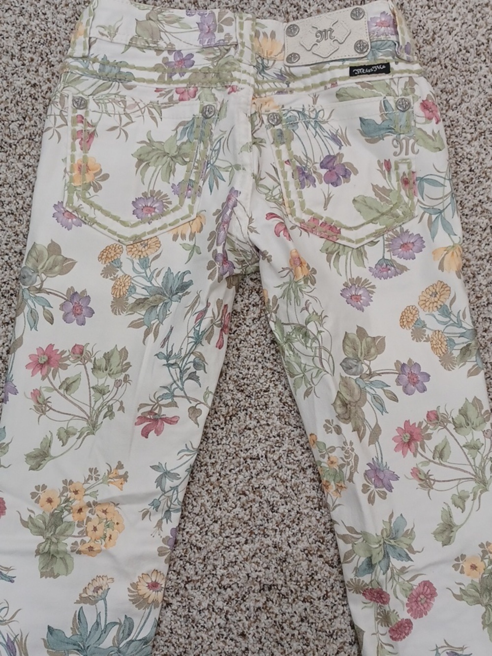Miss Me Floral Print Skinny Jeans - Cream Background Size 26 - Picture 4 of 4